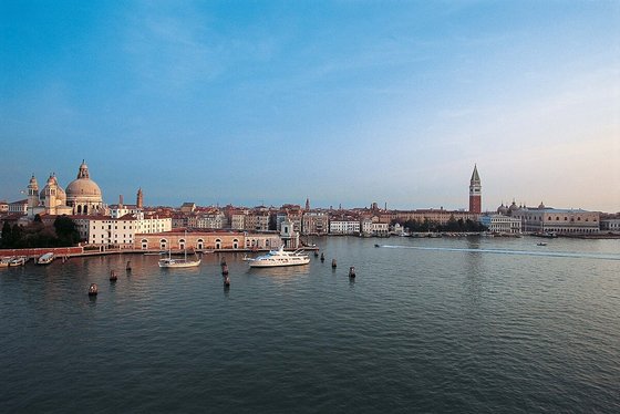 Preplávanie okolo Benátskeho Lida