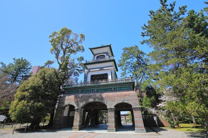 Kanazawa - Brána svätyne Ójama