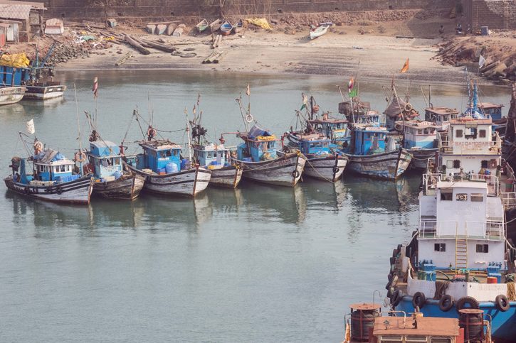 Rybárské lodě v Goi (Mormugao), Indie 