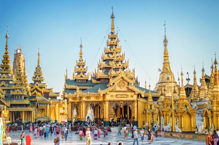 Šwedagon Pagoda v Rangúnu, Myanmar