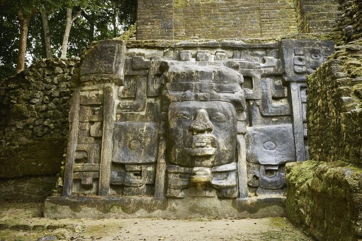 Belize city - Chrám masiek v Altun Ha.