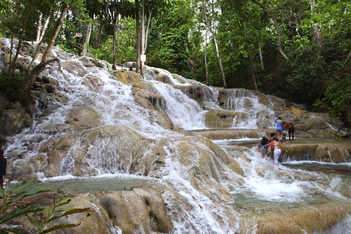 Vodopády Dunn´s River Falls, Ocho Rios, Jamajka