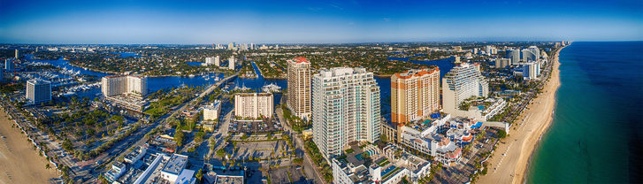 Pobřeží Fort Lauderdale, letecký pohled na Floridu