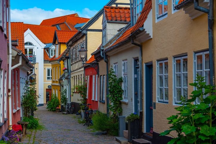 Aalborg - Farebná ulica v Aalborgu