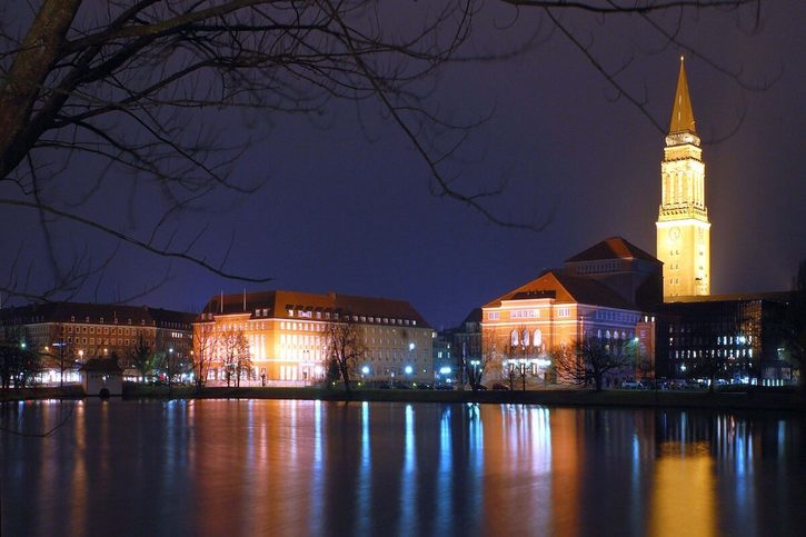 Kiel - centrum v noci