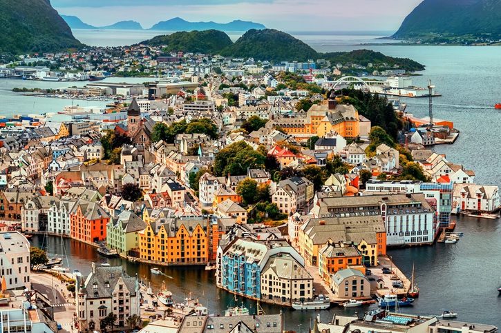 Ålesund - Mestská sceneria