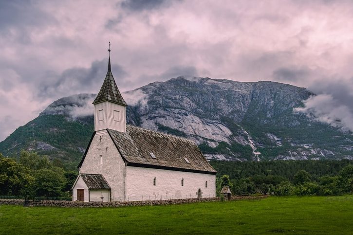 Eidfjord - Starý kostol