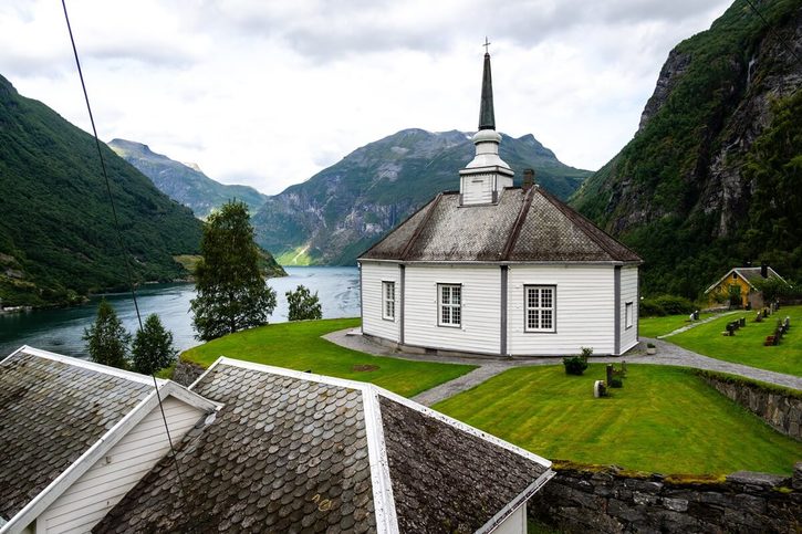 Geiranger - Starý kostol