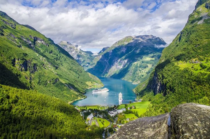 Geiranger – Zakotvené výletné lode