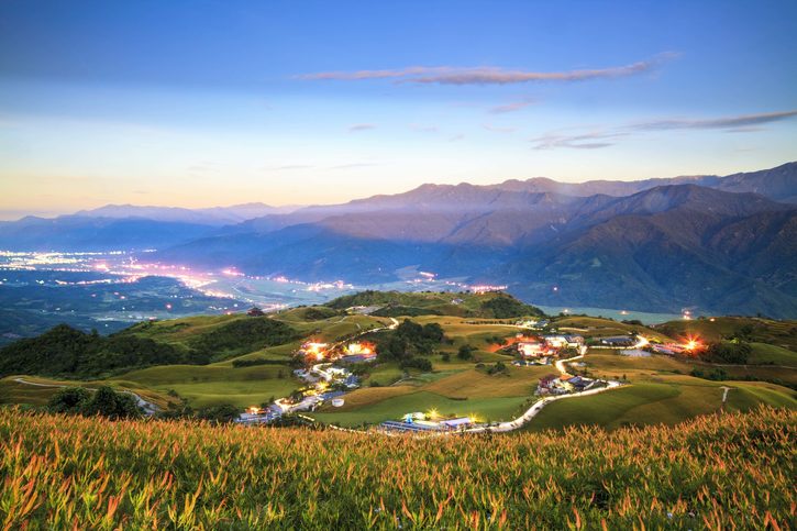 Pohled na město Hualien, Taiwan