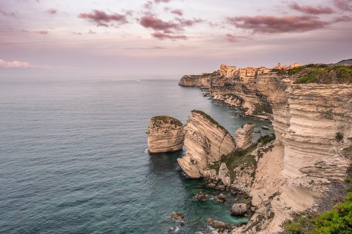 Bonifacio – vápencové útesy