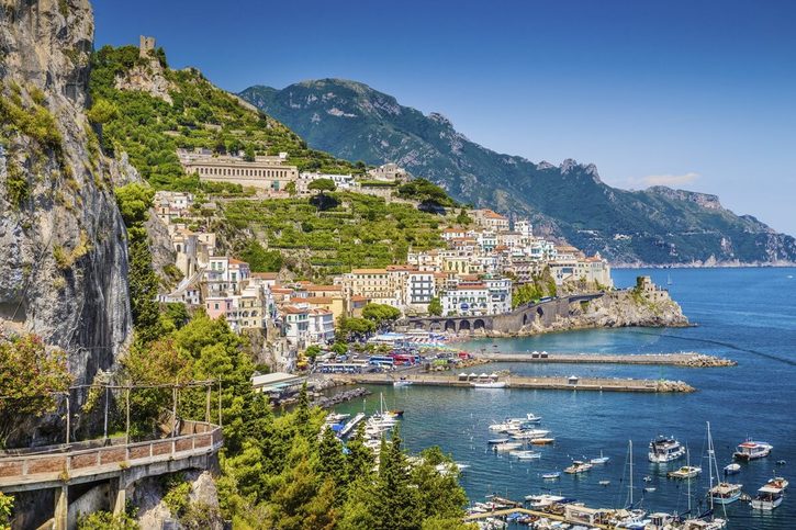 Amalfi - Pohľad na pobrežie 