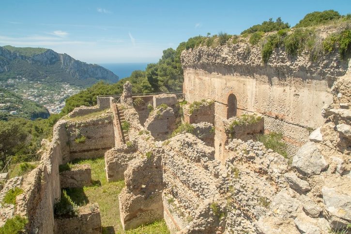 Capri – Ruiny rímskeho paláca Villa Jovis.