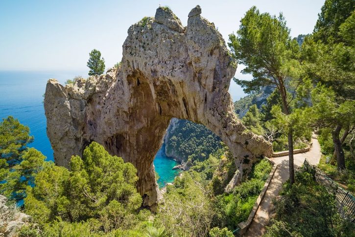 Capri – Prírodný geologický útvar – Arco Naturale.