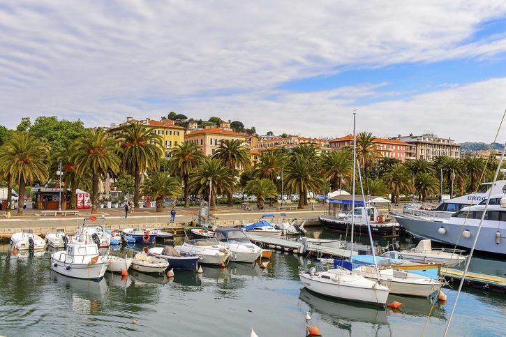Panorama přístavu v La Spezia