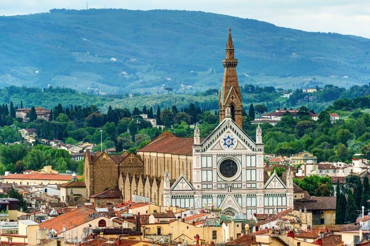 Florencie - Basilica di Santa Croce 
