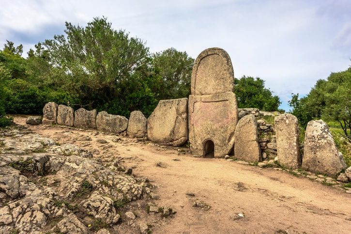ChatGPT řekl: Olbia – Coddu Vecchiu „Hrobka obrov“