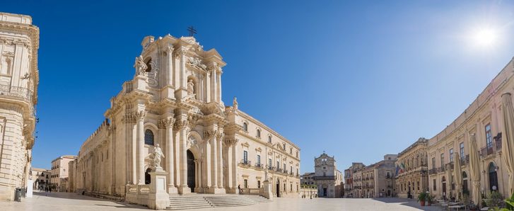 Syrakúzy – Námestie Piazza Duomo