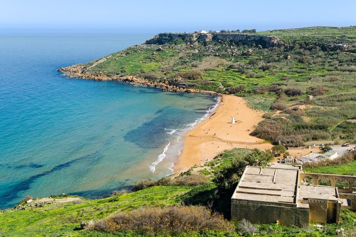 Xlendi - Pohľad na záliv Ramla Bay.