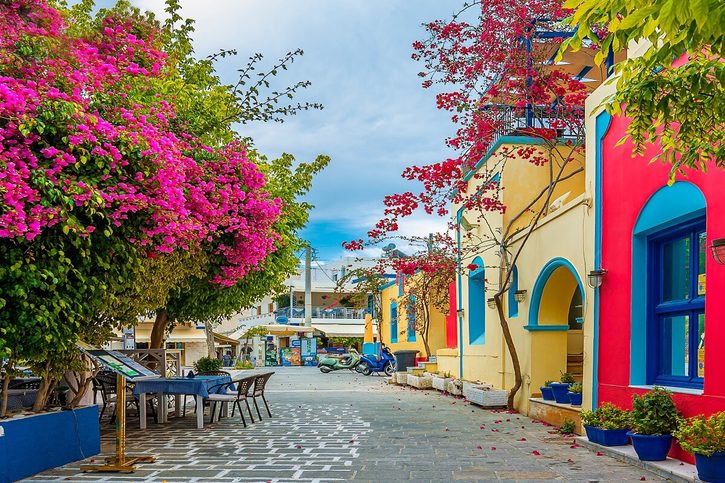 Kos - Malebná ulica na ostrove Kos Kos - Malebná ulica na ostrove Kos