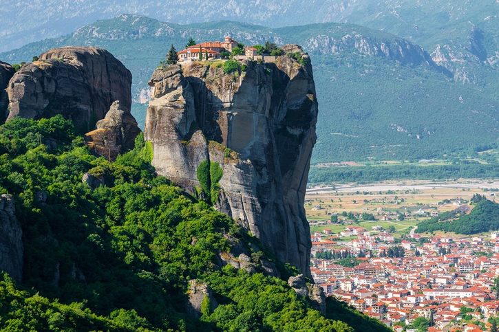 Volos – Kláštor Najsvätejšej Trojice, Meteora