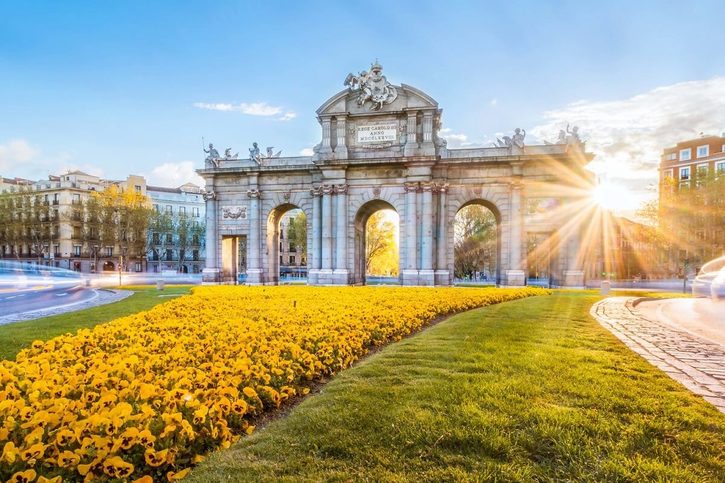 Madrid – brána Puerta de Alcalá