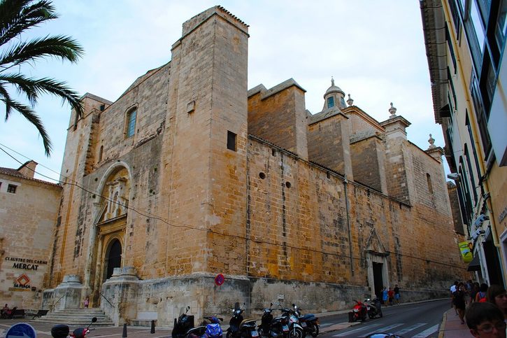 Mahon – kostol Església del Carme Mahon – kostol Església del Carme