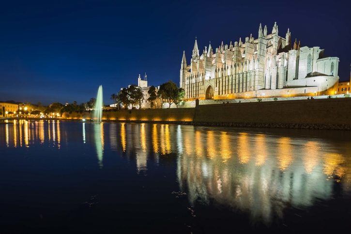 Palma de Mallorca - Katedrála Panny Marie, známá také jako La Seu