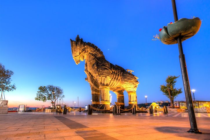 Çanakkale - Socha Trójskeho koňa.