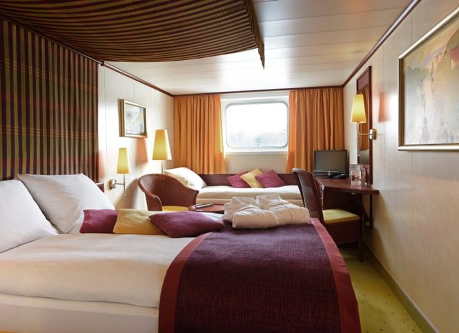 Kajuta s oknem, (A) - A-Rosa Mia Kajuta s oknem, (A) - A-Rosa Mia