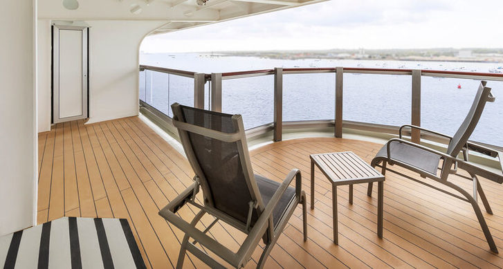 Kajuta s balkonem Club Balcony, balkon - Queen Elizabeth
