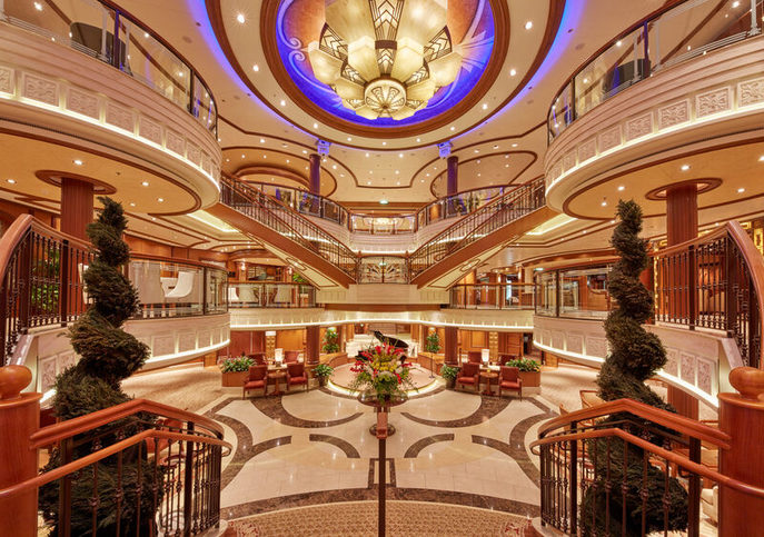 Grand Lobby - Queen Elizabeth
