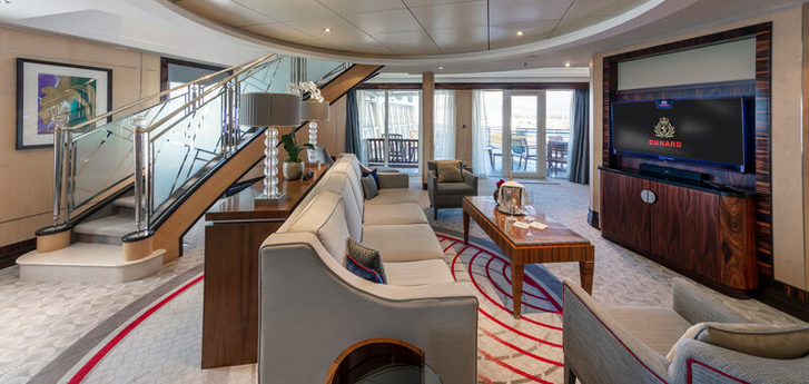 Grand Duplex Suite, obývací část - Queen Mary 2