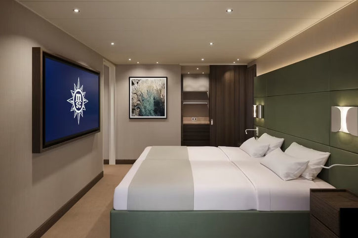 Dvojizbové apartmá MSC Yacht Club Grand Suite (YCL), spálňa – MSC Magnifica