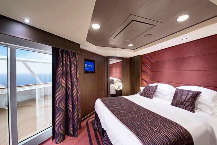 Štvorlôžkové Rodinné apartmá Yacht Club Executive Suite (YCT) - MSC Preziosa