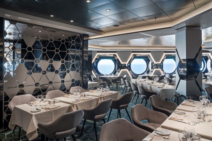 Esagono-Hexagon Restaurant - MSC World Europa