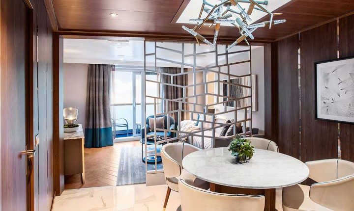 Sky Suite, obývací část - Discovery Princess