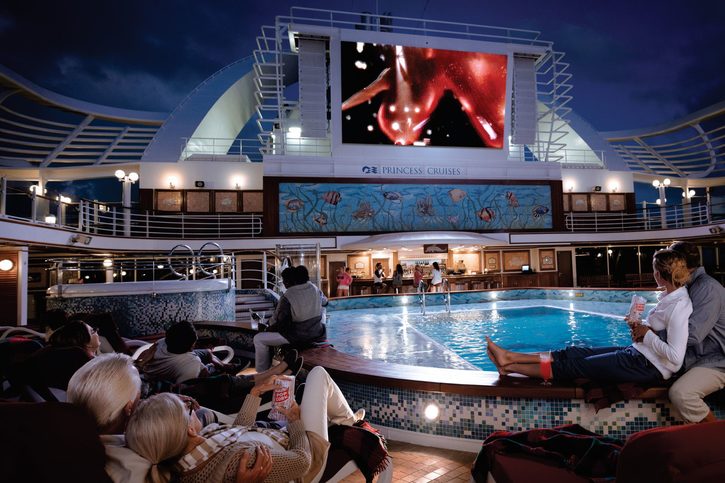 Bazén s obrazovkou - Ruby Princess