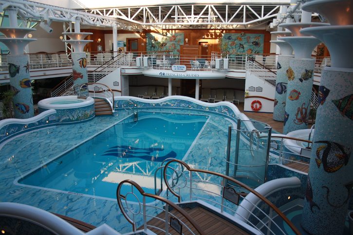 Krytý bazén - Star Princess
