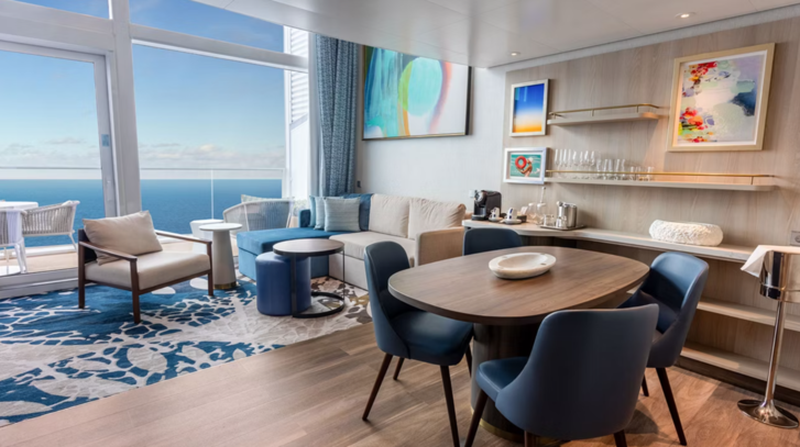 Dvojpodlažné apartmá Icon Suite (IL) – Legend of the Seas