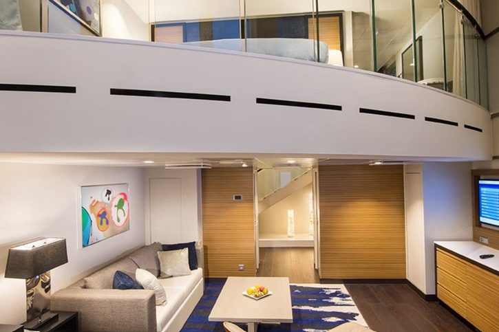 Dvojposchodová suita Grand Suite (GL) – Odyssey of the Seas