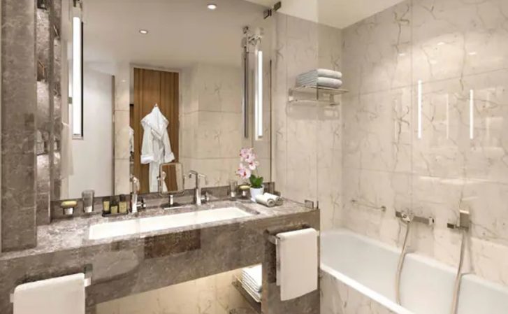 Veranda Suite, koupelna - Seabourn Venture