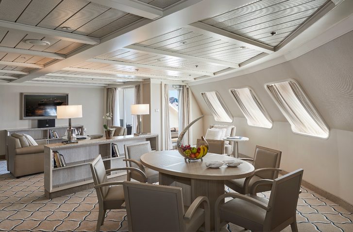 Grand Suite - Silver Cloud