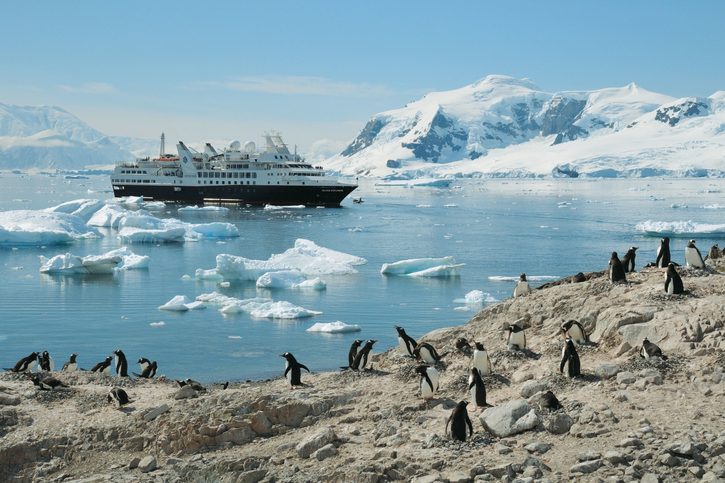 Silver explorer - 39494-silver-explorer-antarctica-penguins