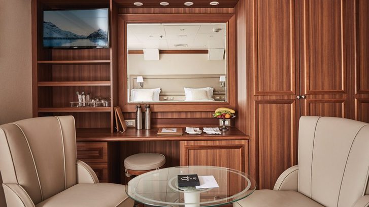 Apartmá - silversea-explorer-cabin-2-1200x675