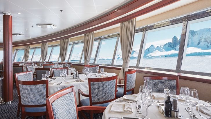 39427-silver-explorer-restaurant