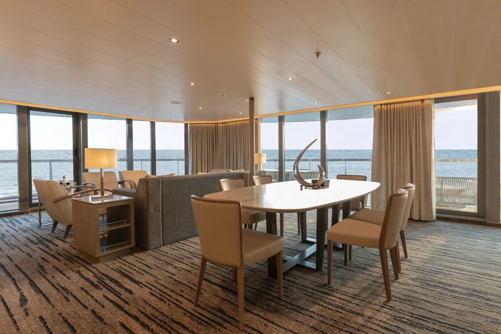 Owner´s Suite, obývací část - Silver Origin