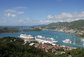 Pohled na město a kotviště pro lodě v Charlotte Amalie, Americké Panenské ostrovy