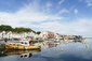 Stavanger - přístavní město Norska. Pohled na kotvící rekreační lodičky