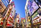 Chinatown – Ztraťte se v uličkách největší čínské čtvrti mimo Čínu, meditujte, ochutnávejte, nakupujte a třeba si i nechte vyložit osud, Yokohama, Japonsko
